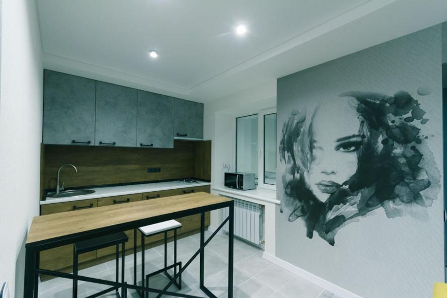 Hotrent City Deluxe كييف المظهر الخارجي الصورة